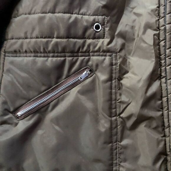 Vintage Puffer Jacket - Picture 5 of 7